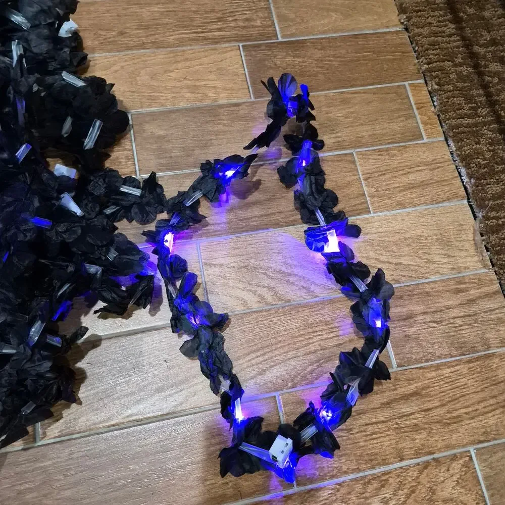 HALLOWEEN PARTY 48 Pcs PURPLE LED Leis Light up Hawaiian BLACK Leis Necklace